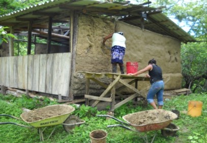 Casa de Tierra Nicaragua